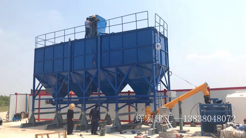 輝宏臥式水泥倉(cāng).jpg 輝宏臥式水泥倉(cāng).jpg